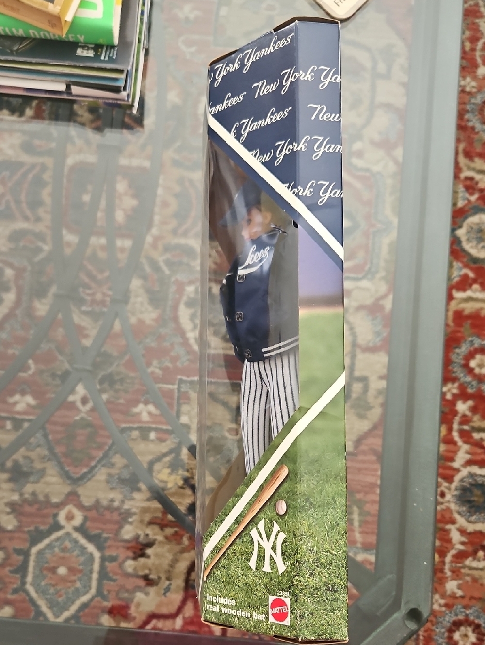 1999 New York Yankees Barbie - Picture 9 of 13